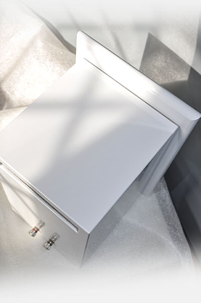 Contrast audio Lens. 2-way bookshelf speaker system.