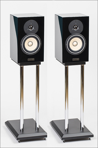 Contrast Monitor. Bookshelf 2-way audiophile crossover-less speaker system.